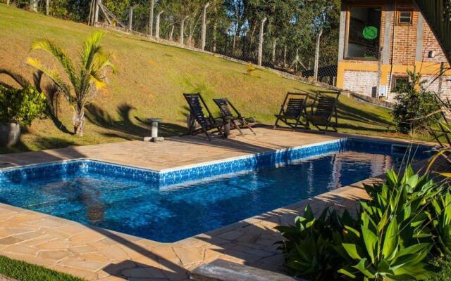 Chalé Monte Alegre Village
