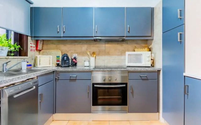 Albufeira Family Oasis with Pool