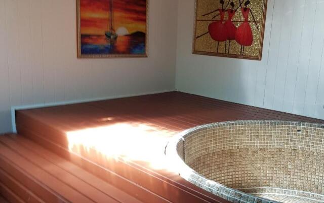 Taupo Thermal Motel & Spa - Adults Only