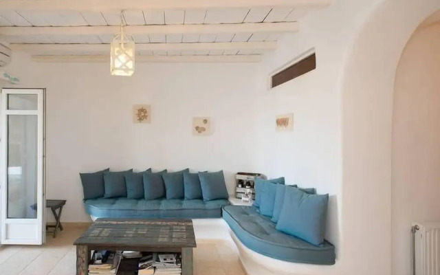 Beautiful Villa at Panormos Mykonos
