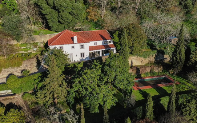 Heart of Sintra - Amazing Views, Pool & Garden