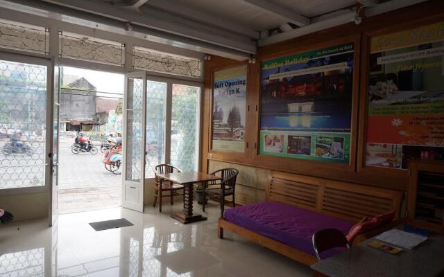 Yogyakarta Backpacker - Raffles City Center