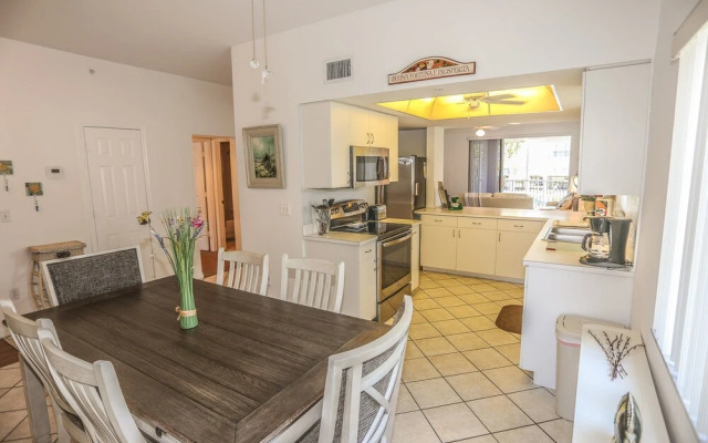 Casa Marina by RedAwning