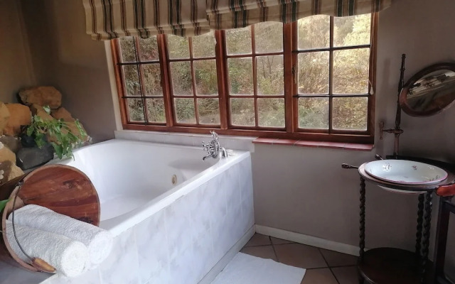 Hawklee Country House