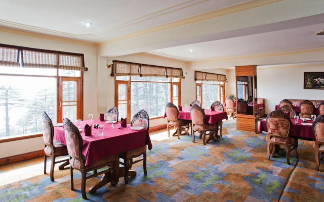 Hotel Subash Palace