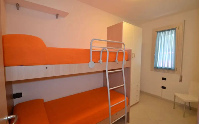 Bright Apartment Surrounded by Greenery - Beahost