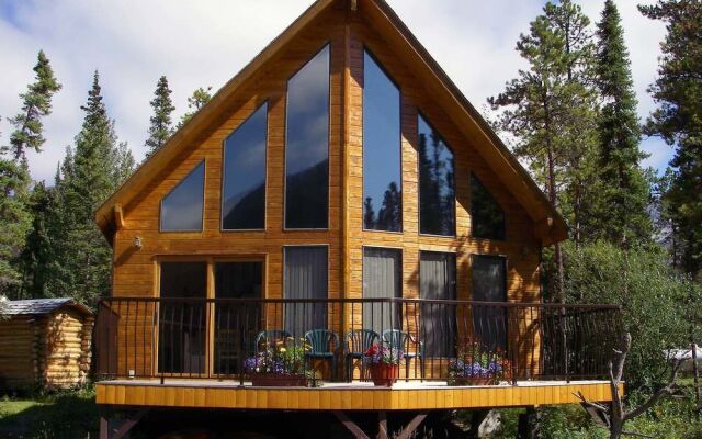 Northern Rockies Lodge