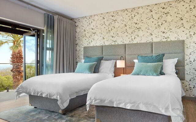 The Cliffside Boutique Getaway