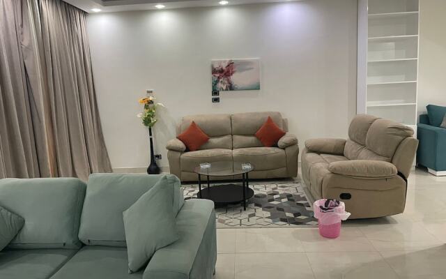 New Giza villa with private pool