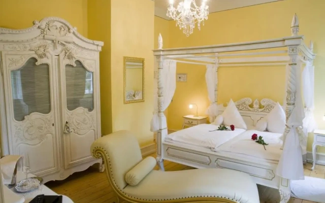 SchlossHOTELGedern