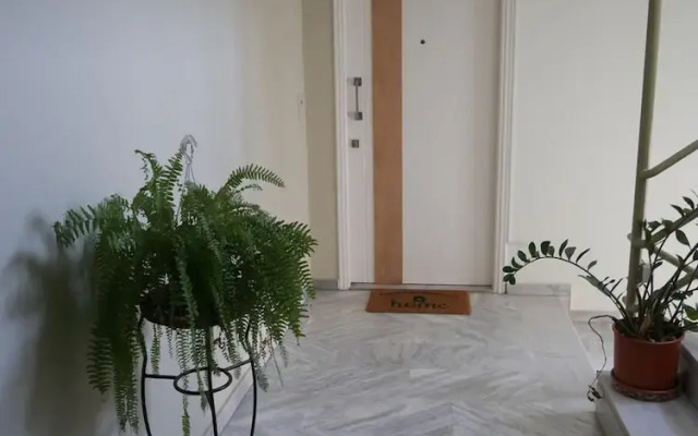 Gio s Central Cosy Apartment With Private Balcony