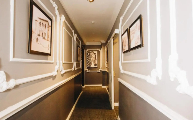 Double Bond Hotel Spa