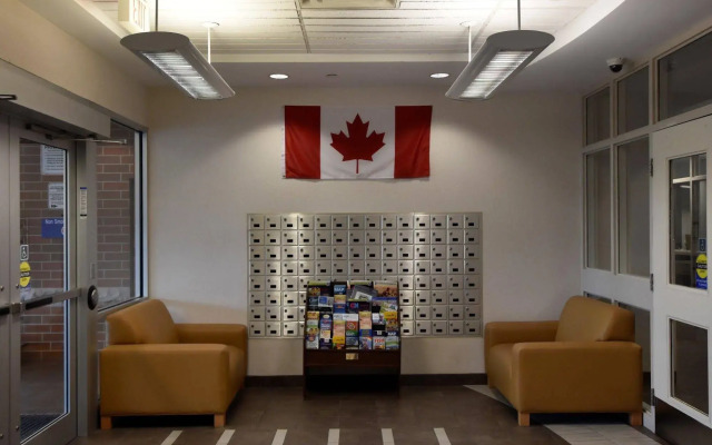 Residence & Conference Centre - London