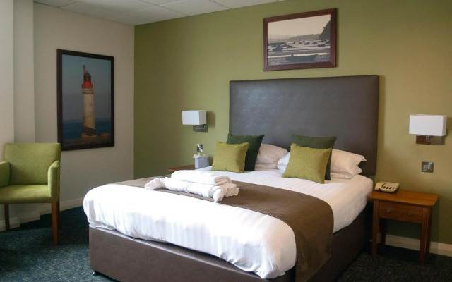 Sandbanks Hotel