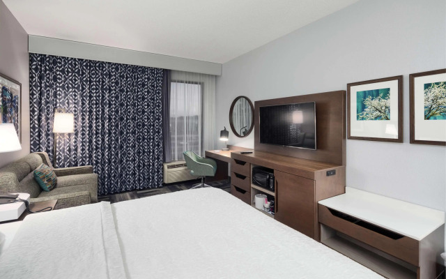 Hampton Inn Louisville - Northeast
