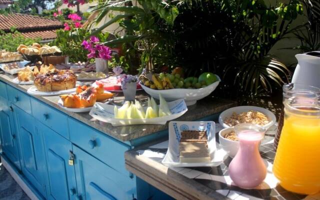 Aldeia Produções Hostel & Bar