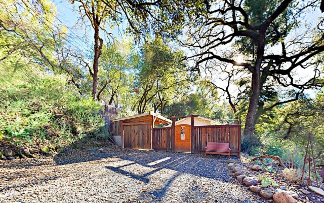 Charming Wine Country Retreat - 3 Br Home