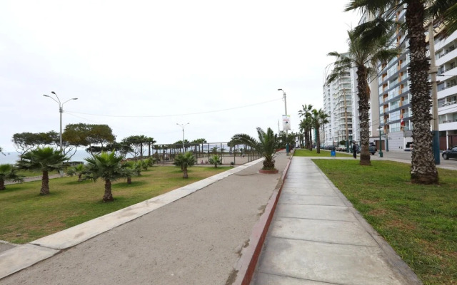 Vistas espectaculares en tranquilo apt