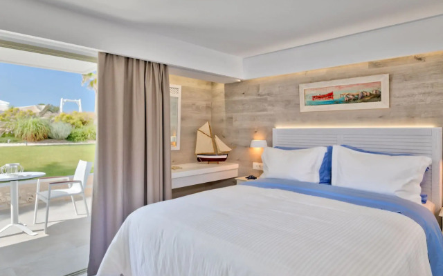White Pearls Luxury Suites - Adults Only