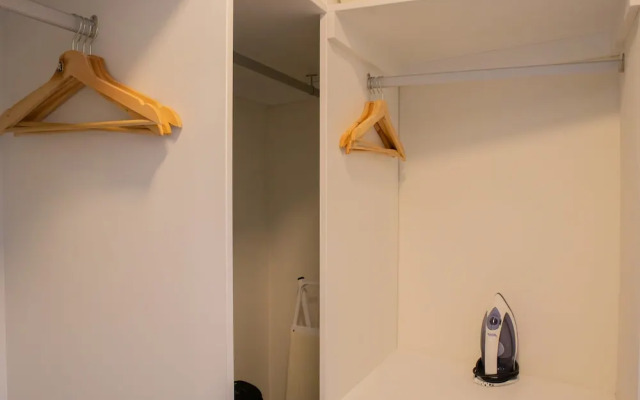 w Stylish 2BR in San Isidro