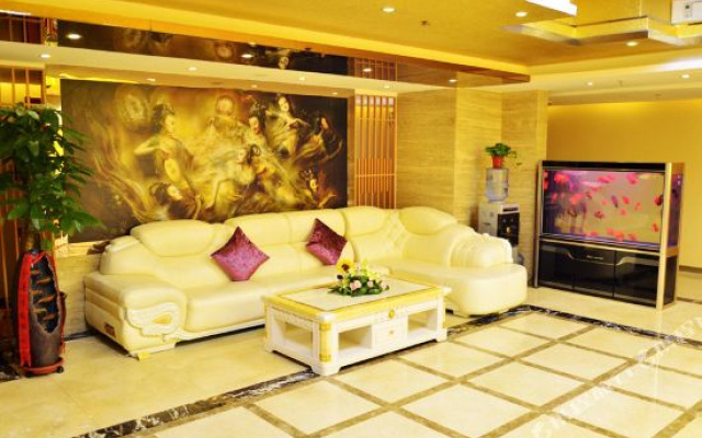 Lingyi Hotel