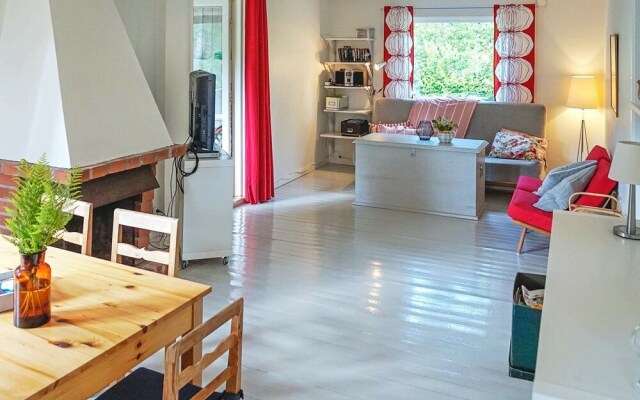 6 Person Holiday Home in Allingsås, Sverige