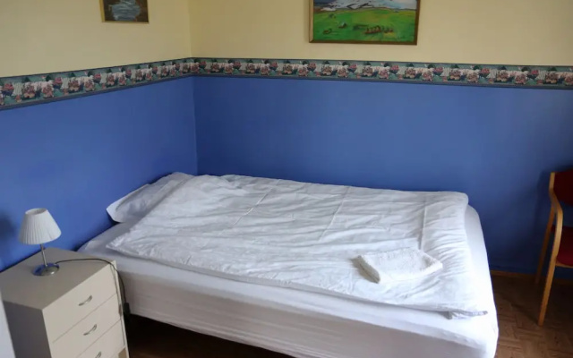 Blómsturvellir Holiday Home