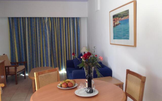 Paphos Gardens Holiday Resort - Hotel And Apartments