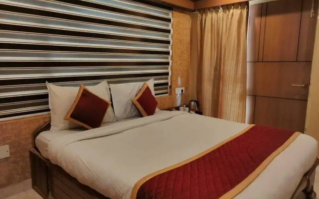 Hotel Silver Oak Annexe