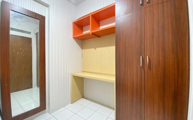 Stylish & Strategic 2BR at Gateway Ahmad Yani Cicadas Apartment near Mall – Guest Rooms – Bandung