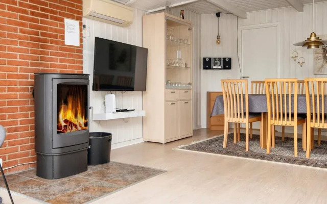 7 Person Holiday Home in Hejls