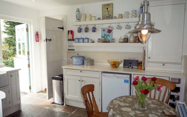 Fleur Cottage