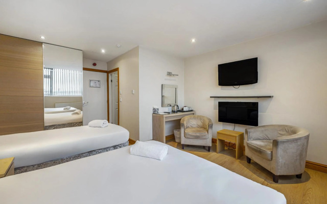 Bluewaters Hotel