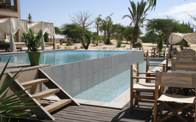 Campement Lodge Océan & Savane