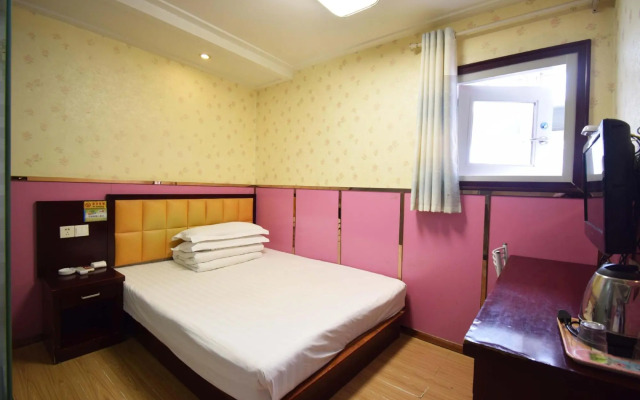 Junyuan Hotel (Nanjing University of Finance and Economics Xianlin Campus Jinying)