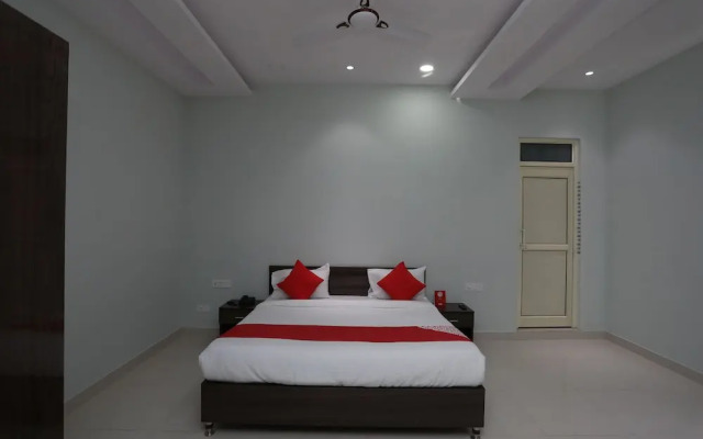 Oyo 18314 Hotel Kailash Mansarovar And Banquet Hall