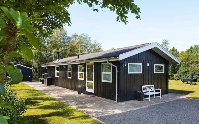 Fantastic Holiday Home in Hemmet With Whirlpool