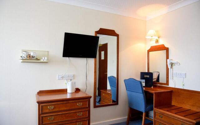 Riviera Hotel & Holiday Apartments