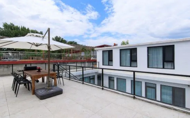Beijing Chunhui Homestay (Yanqi Lake Branch)