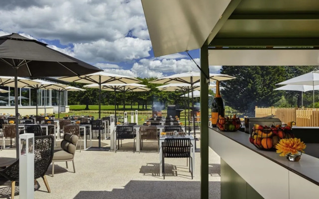 Mercure Chantilly Resort & Conventions