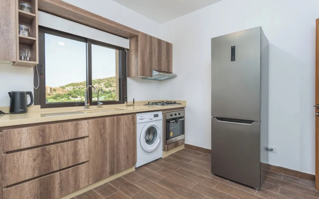 Glow Studios & Apartments in Batroun