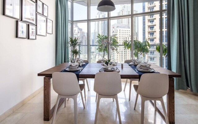 Modern + Premium 2BR With Full Dubai Marina Views!