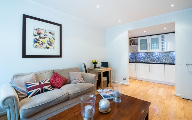 Delightful Kensington Home close to Hyde Park