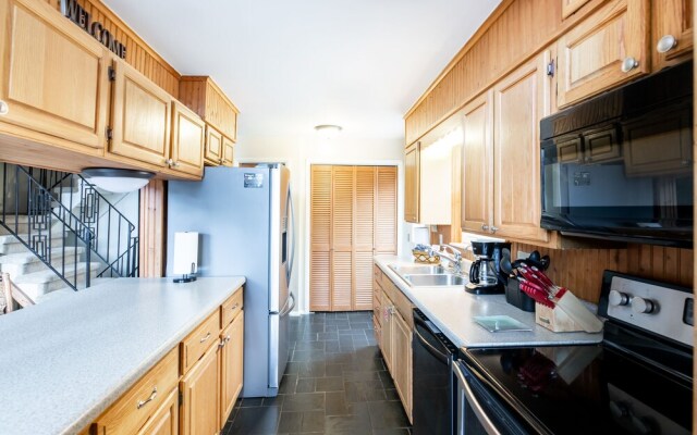 Smoky Mountains 5br 5ba Poolside Chalet