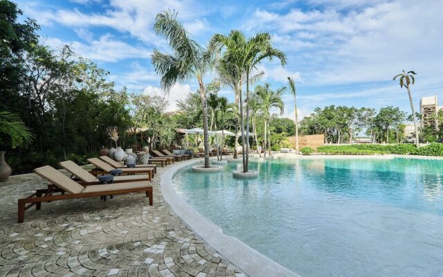 Aflora Tulum