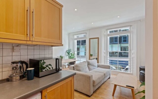 Stunning 1 Bed in the City, 4 Mins to Bank Station