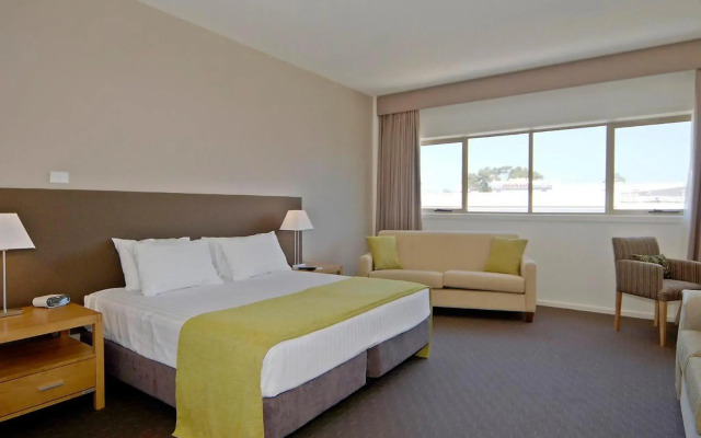 Mornington Hotel