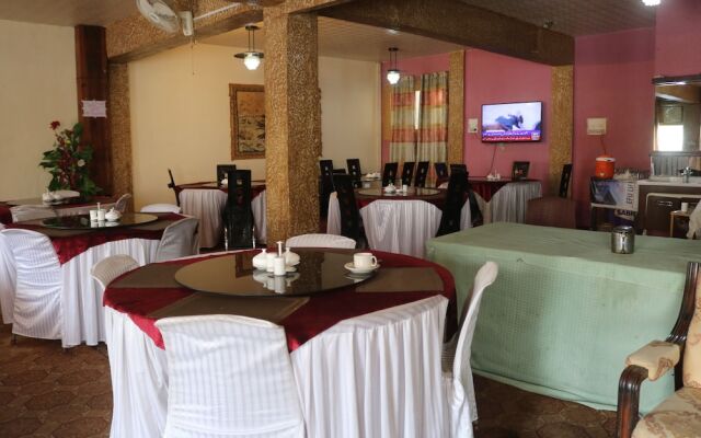 Gilgit Gateway Hotel
