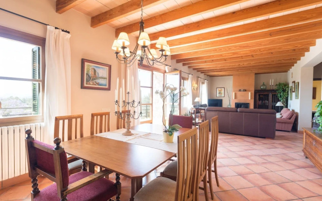 Es Pinar in Alar With 4 Bedrooms and 4 Bathrooms