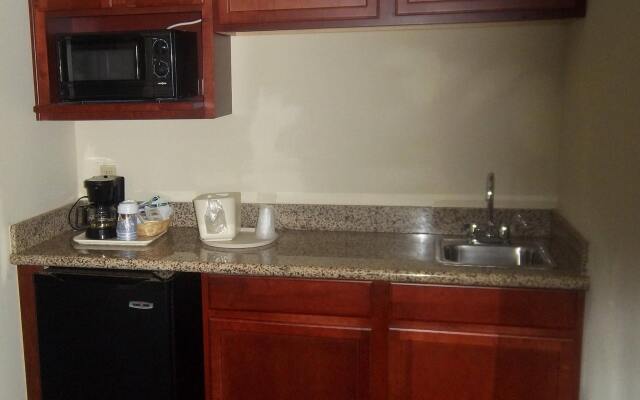 Holiday Inn Express & Suites Port St. Lucie West by IHG